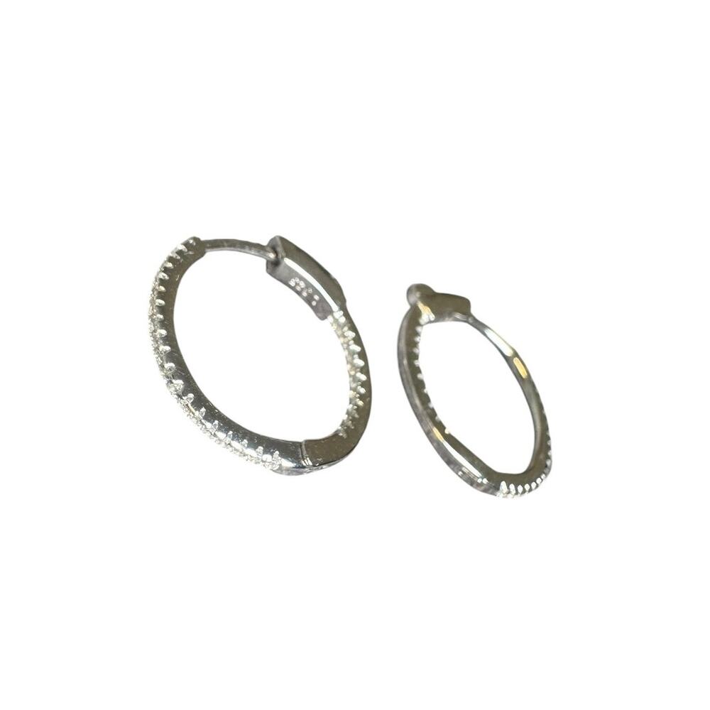 Small Huggie earrings 925 Sterling Silver Cubic Zirconia - Picture 4 of 7